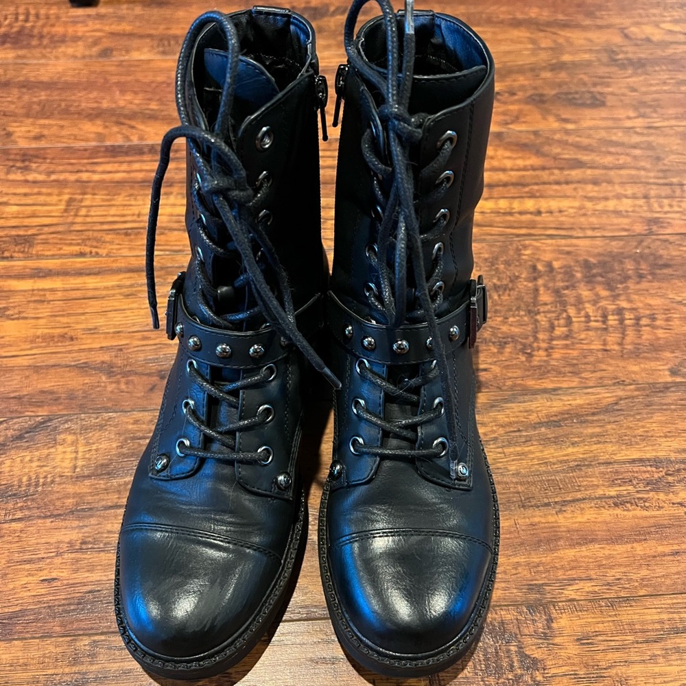 Girl black Martin Boots，size36，like new